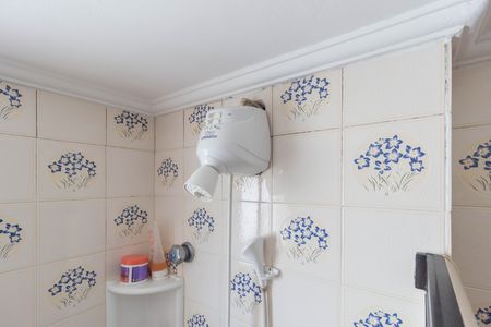 Apartamento à venda com 66m², 2 quartos e 1 vaga Apartamento à venda com 66m², 2 quartos e 1 vagaBanheiro