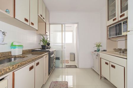 Apartamento à venda com 66m², 2 quartos e 1 vaga Apartamento à venda com 66m², 2 quartos e 1 vagaCozinha