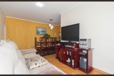 Apartamento à venda com 66m², 2 quartos e 1 vagaSala