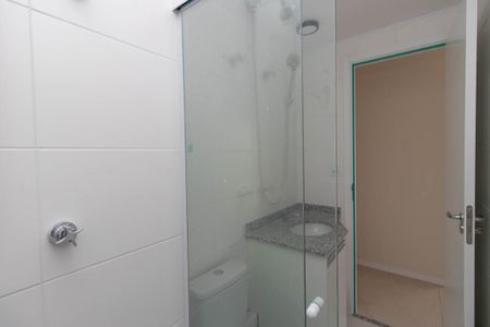 Apartamento à venda com 64m², 3 quartos e 1 vaga Apartamento à venda com 64m², 3 quartos e 1 vagaBanheiro