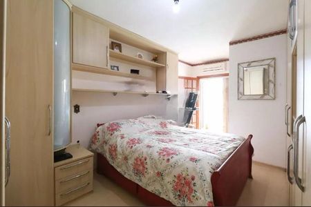 Casa à venda com 275m², 5 quartos e 4 vagasFoto 07