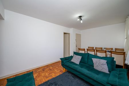 Apartamento à venda com 75m², 3 quartos e sem vagaSala