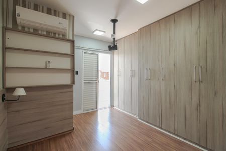 Casa de condomínio para alugar com 78m², 2 quartos e 2 vagasQuarto Suíte