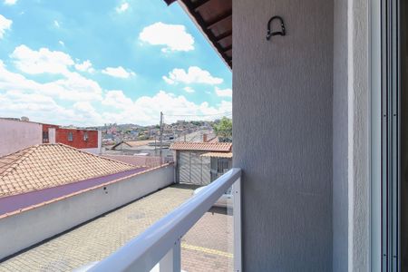 Casa de condomínio para alugar com 78m², 2 quartos e 2 vagasVaranda