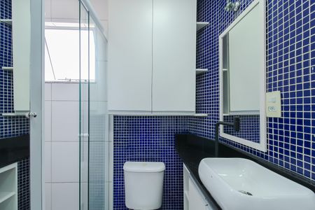 Casa de condomínio para alugar com 78m², 2 quartos e 2 vagasBanheiro Suíte