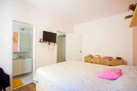 Apartamento à venda com 70m², 2 quartos e 1 vagaSuíte