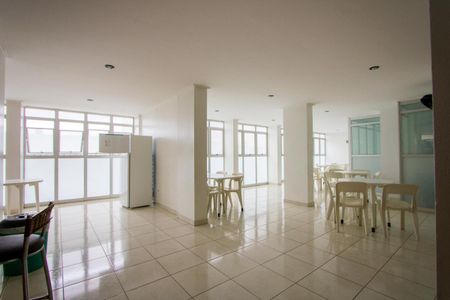 Apartamento à venda com 70m², 2 quartos e 1 vagaÁrea comum - Salão de festas