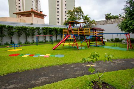 Apartamento à venda com 70m², 2 quartos e 1 vagaÁrea comum - Playground