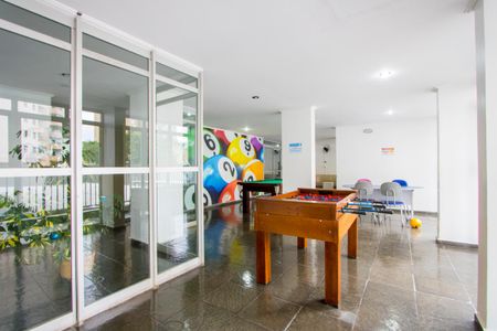 Apartamento à venda com 70m², 2 quartos e 1 vagaÁrea comum - Espaço de jogos