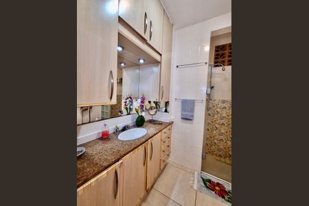 Apartamento à venda com 124m², 3 quartos e 1 vagaBanheiro social