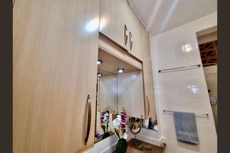 Apartamento à venda com 124m², 3 quartos e 1 vagaBanheiro social