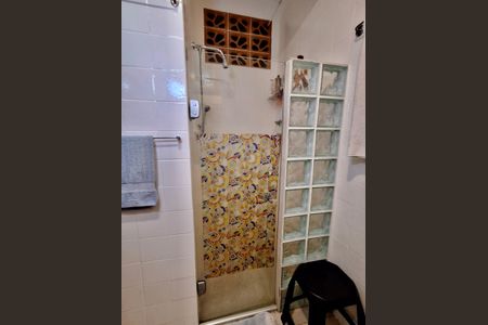 Apartamento à venda com 124m², 3 quartos e 1 vagaBanheiro social