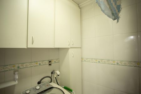 Casa à venda com 166m², 3 quartos e 2 vagasÁrea de Serviço