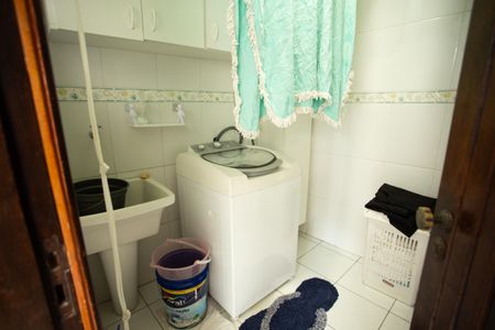 Casa à venda com 166m², 3 quartos e 2 vagasÁrea de Serviço