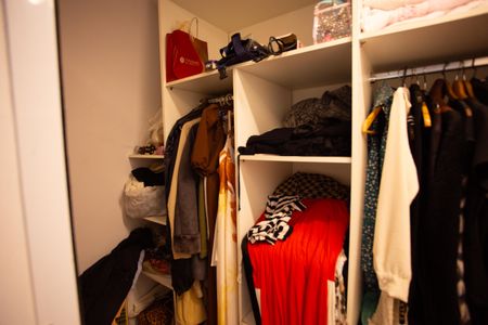 Casa à venda com 166m², 3 quartos e 2 vagasQuarto 1