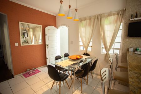 Casa à venda com 166m², 3 quartos e 2 vagasSala de Jantar