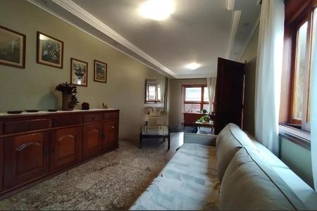 Casa à venda com 484m², 5 quartos e 7 vagasFoto 13