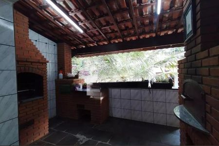 Casa à venda com 484m², 5 quartos e 7 vagasFoto 06