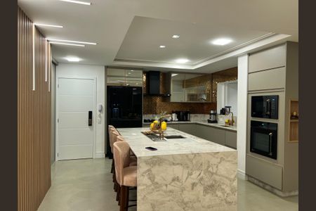 Apartamento à venda com 410m², 3 quartos e 3 vagasCozinha