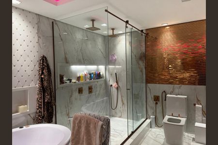 Apartamento à venda com 410m², 3 quartos e 3 vagasBanheiro 1