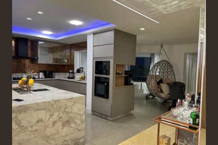 Apartamento à venda com 410m², 3 quartos e 3 vagasCozinha