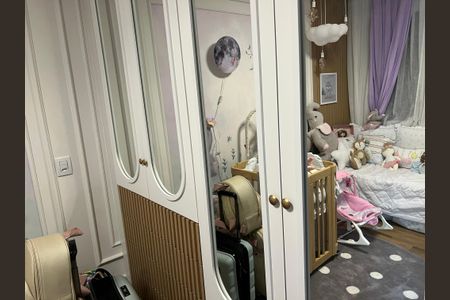 Apartamento à venda com 410m², 3 quartos e 3 vagasQuarto 2