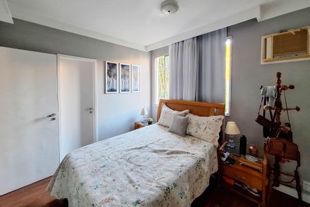 Apartamento à venda com 105m², 3 quartos e 1 vaga Apartamento à venda com 105m², 3 quartos e 1 vagaSuíte
