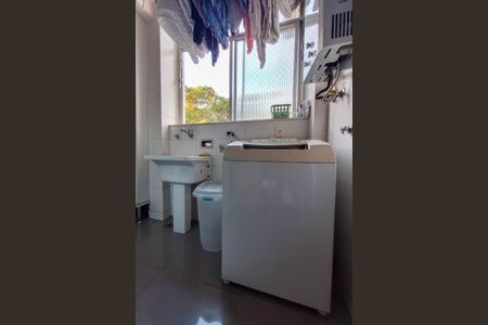 Apartamento à venda com 105m², 3 quartos e 1 vaga Apartamento à venda com 105m², 3 quartos e 1 vagaÁrea de Serviço