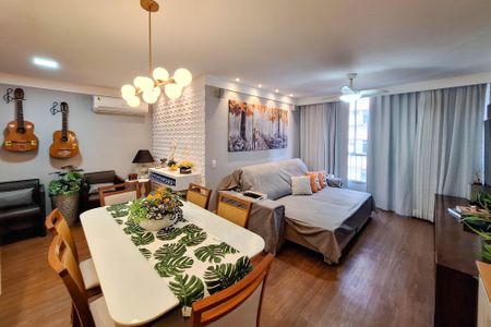 Apartamento à venda com 105m², 3 quartos e 1 vaga Apartamento à venda com 105m², 3 quartos e 1 vagaSala