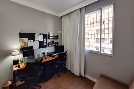 Apartamento à venda com 105m², 3 quartos e 1 vaga Apartamento à venda com 105m², 3 quartos e 1 vagaQuarto 2