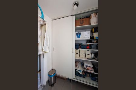 Apartamento à venda com 105m², 3 quartos e 1 vaga Apartamento à venda com 105m², 3 quartos e 1 vagaÁrea de Serviço