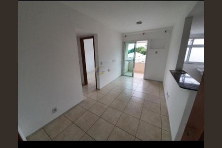 Apartamento à venda com 58m², 2 quartos e 1 vaga