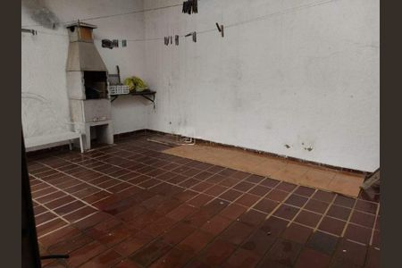 Casa à venda com 175m², 3 quartos e 5 vagas