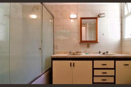 Apartamento à venda com 160m², 4 quartos e 2 vagas