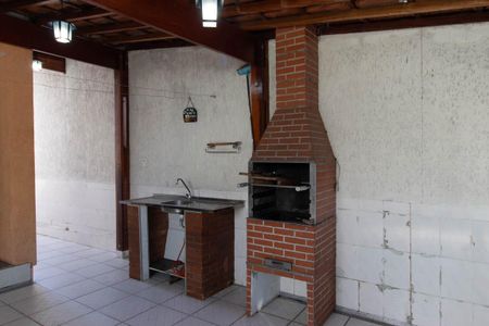 Casa à venda com 120m², 3 quartos e 2 vagas Casa à venda com 120m², 3 quartos e 2 vagasChurrasqueira