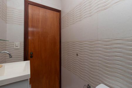 Casa à venda com 120m², 3 quartos e 2 vagas Casa à venda com 120m², 3 quartos e 2 vagasBanheiro Social