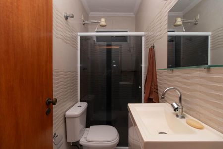 Casa à venda com 120m², 3 quartos e 2 vagas Casa à venda com 120m², 3 quartos e 2 vagasBanheiro Social