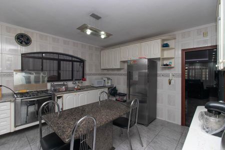 Casa à venda com 120m², 3 quartos e 2 vagas Casa à venda com 120m², 3 quartos e 2 vagasCozinha