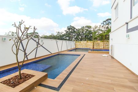 Apartamento para alugar com 46m², 1 quarto e 1 vagaPiscina