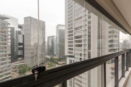 Apartamento para alugar com 165m², 3 quartos e 3 vagas Apartamento para alugar com 165m², 3 quartos e 3 vagasVista da Varanda