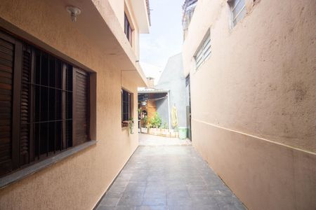 Casa para alugar com 400m², 3 quartos e 2 vagas Casa para alugar com 400m², 3 quartos e 2 vagasÁrea Externa