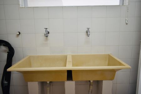 Casa de condomínio à venda com 220m², 4 quartos e 4 vagasÁrea de Serviço