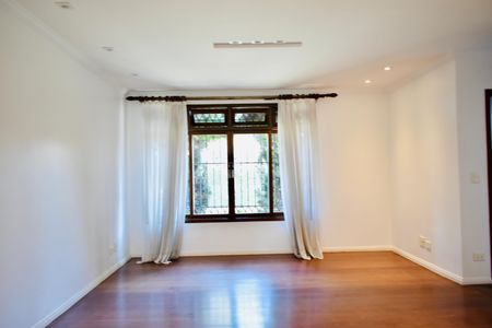 Sala de casa de condomínio à venda com 4 quartos, 220m² em Planalto Paulista, São Paulo