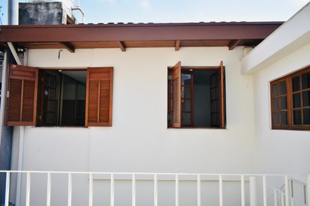 Casa de condomínio à venda com 220m², 4 quartos e 4 vagasTerraço