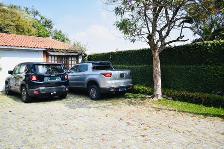 Casa de condomínio à venda com 220m², 4 quartos e 4 vagasGaragem