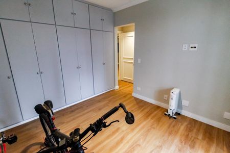 Apartamento à venda com 237m², 3 quartos e 3 vagasSuíte 2