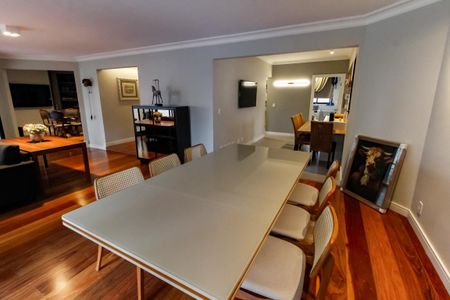 Apartamento à venda com 237m², 3 quartos e 3 vagasSala 3 - Jantar
