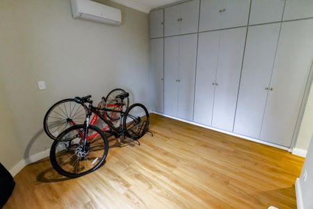 Apartamento à venda com 237m², 3 quartos e 3 vagasSuíte 2