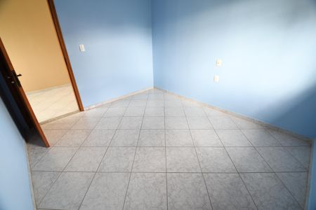 Casa à venda com 310m², 4 quartos e 5 vagasQuarto 2