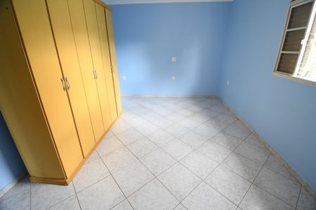 Casa à venda com 310m², 4 quartos e 5 vagasQuarto 1